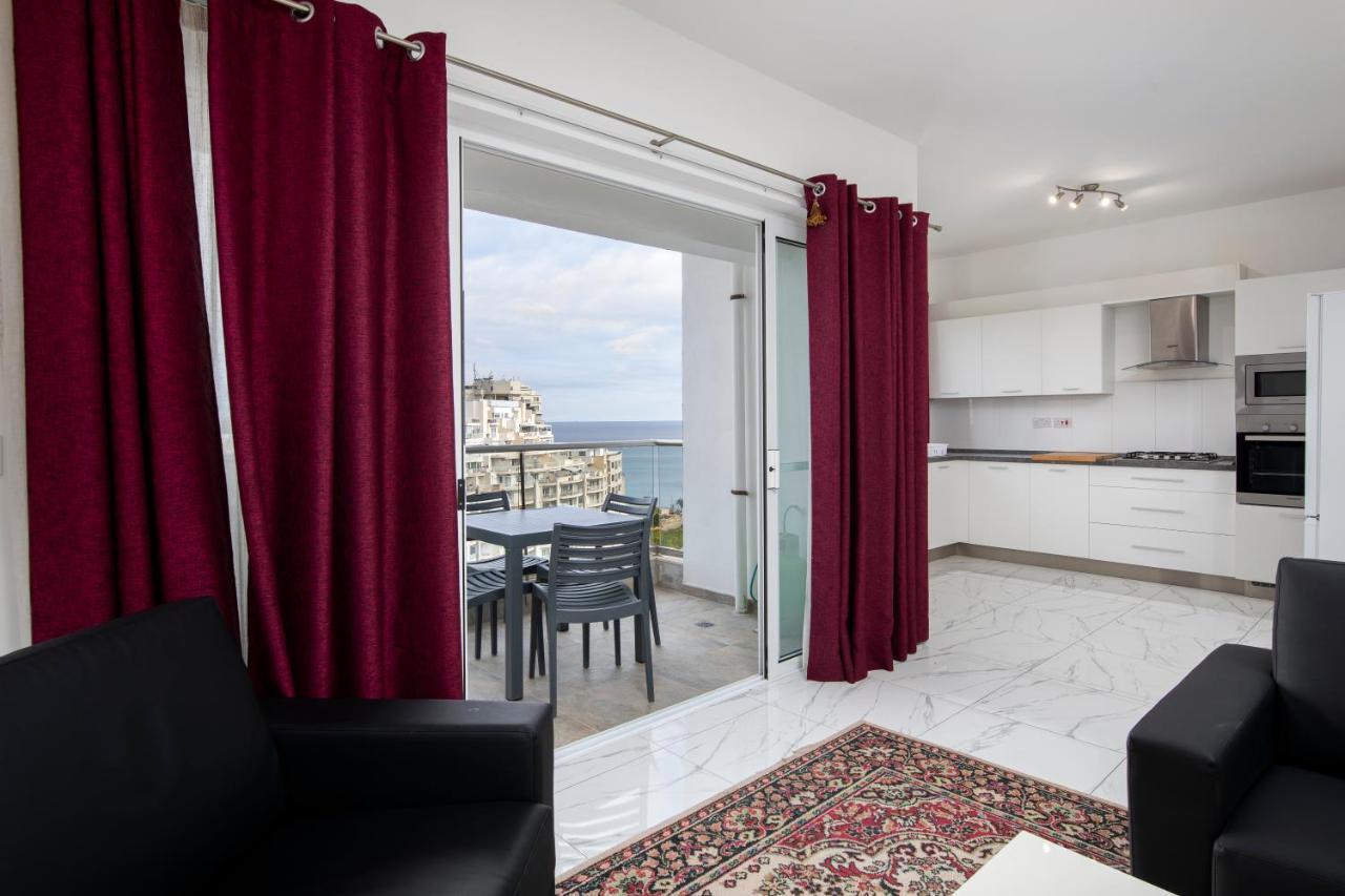 Sea View Apartment 2 Bedrooms 2 Bathrooms, 2 Minutes Away From The Sea Сент Джулианс Экстерьер фото